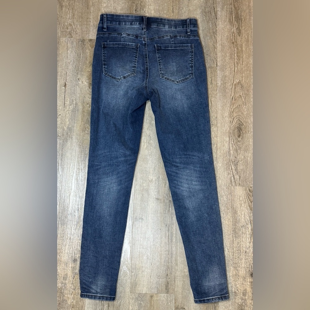 White House Black Market Skinny Classic 5-pocket Denim Blue Jeans, Size 6R - Picture 2 of 9